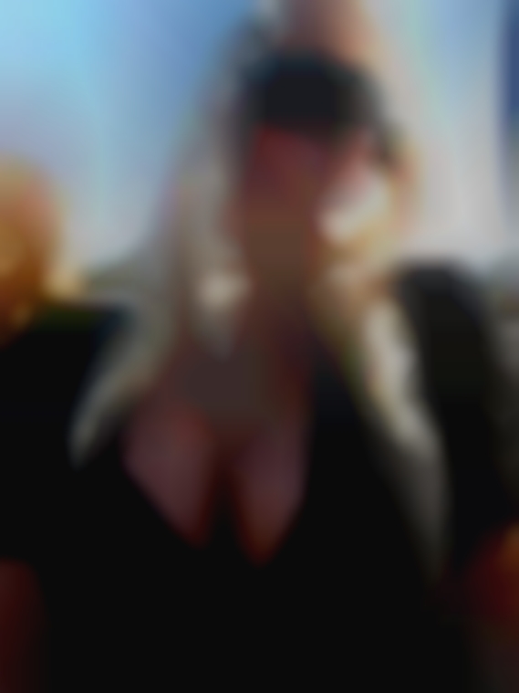 Girls bigtitsgetting partners fucked local from Salisbury MD.